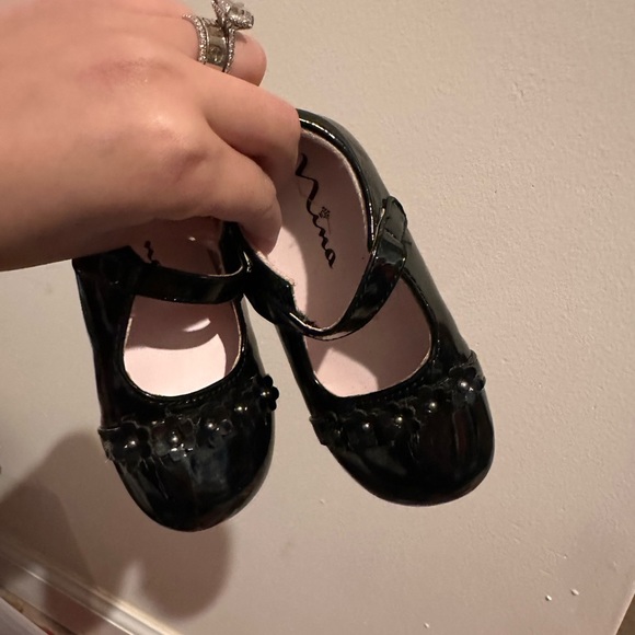 HUGE LOT of 16 pairs of baby girl shoes different sizes - Picture 2 of 14